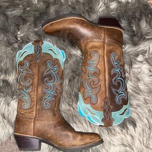 Justin Cowgirl Boots